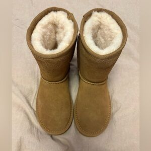 Youth bearpaw